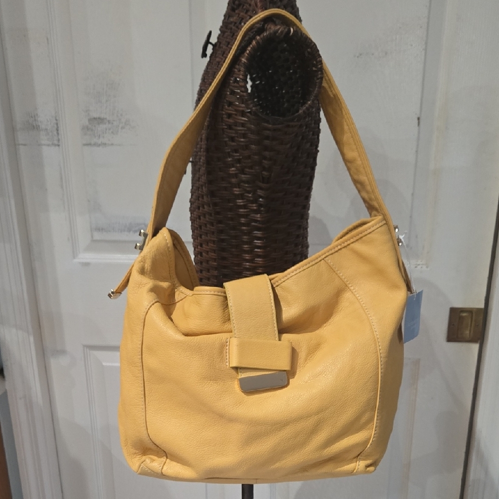 Chic Yellow Leather Shoulder Bag